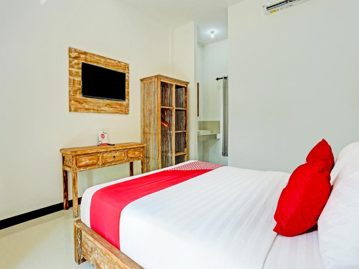 Oyo 91123 Madhava 108 Hotel Ungasan Kültér fotó